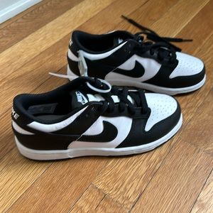 Kids Nike Dunk - BRAND NEW